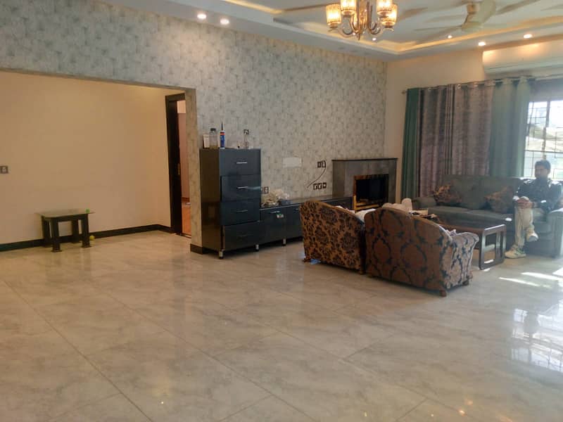 23 marla uppar portion for rent 3