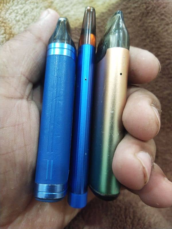 combo deal 3 vapes 4