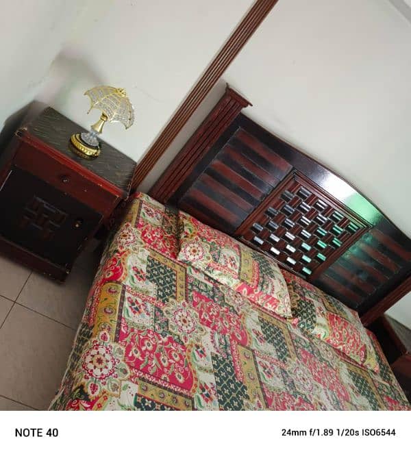 Wooden bed for sale 0