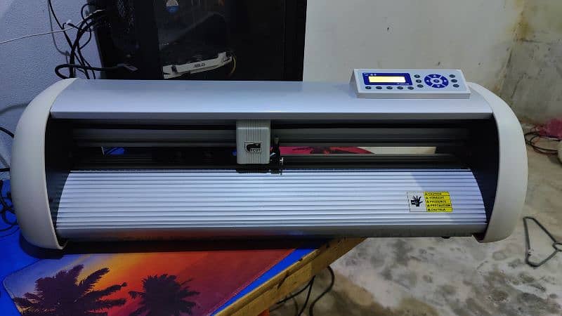 Creation CT 630 plotter cutter just like new 1