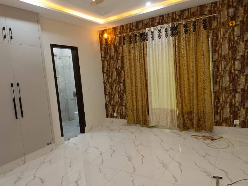 10 Marla Brand New Luxury First Entry Upper Portion Lower Locked For Rent In Bahria Town Lahore 10