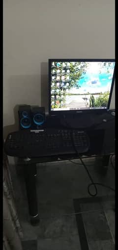 Computer for Sale – Great Condition! Affordable price. Contact now!