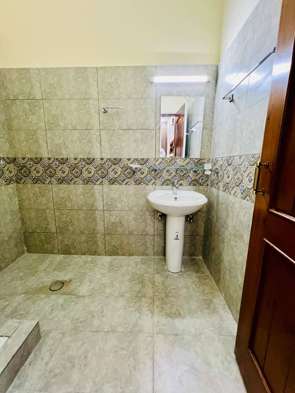 7 Marla Luxury Basement House For Sale Located At Warsak Road Executive Lodges Peshawar 21