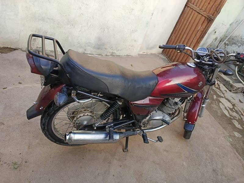 Suzuki gs150 3