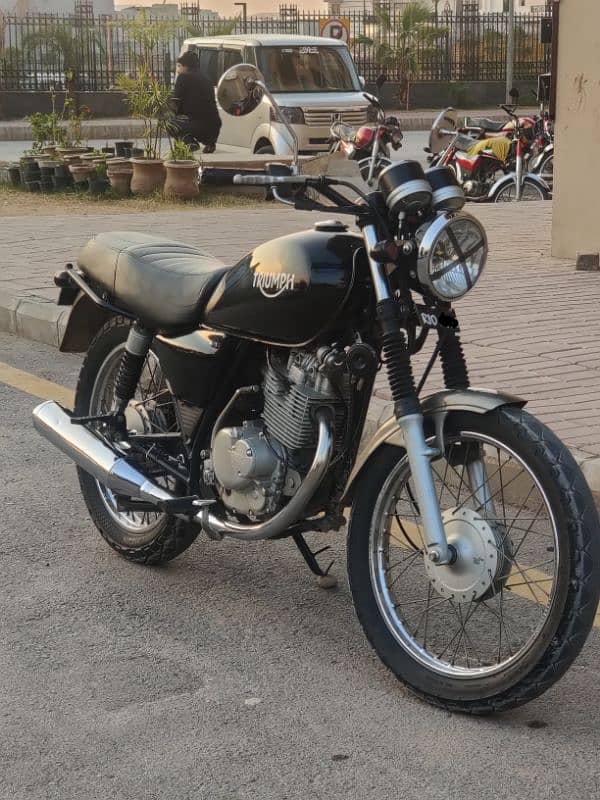 Suzuki Gs150 Cafe Racer New Condition 1