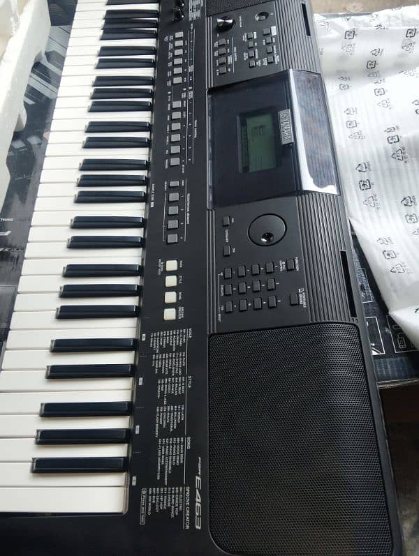 Yamaha PSR E 463 1