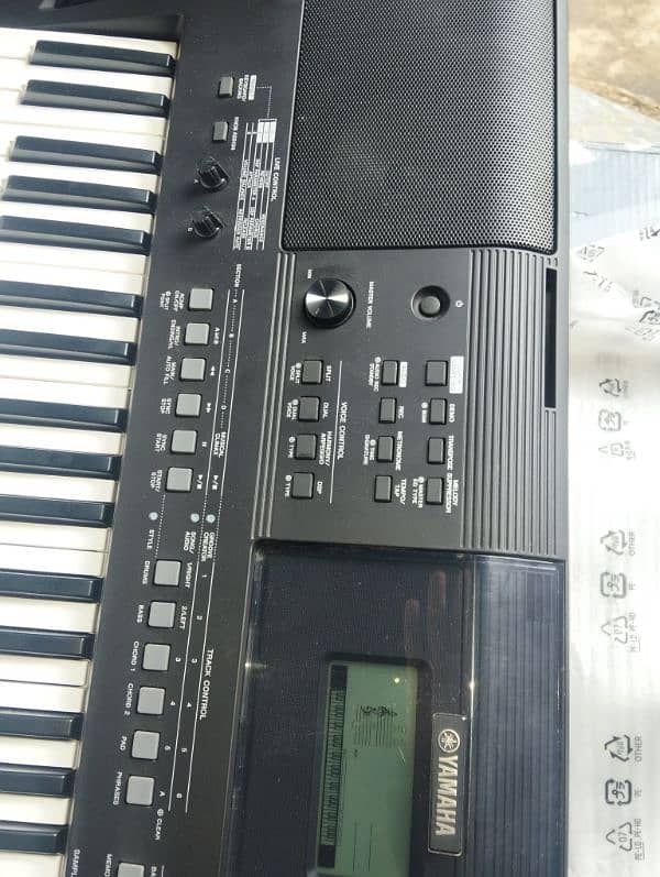 Yamaha PSR E 463 2