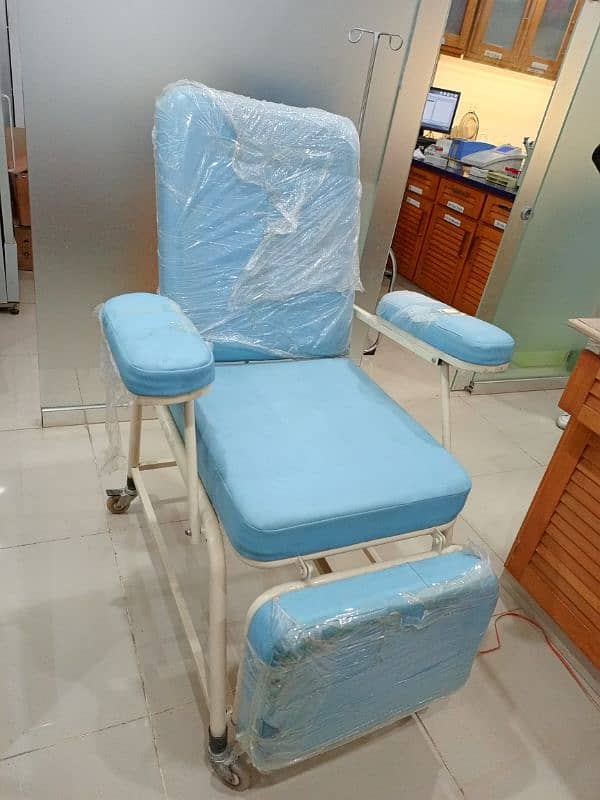 Blood Donation Chair 4