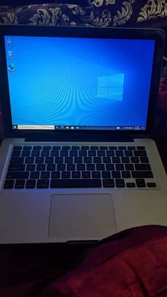 Macbook 2012 Pro 8GB RAM 180GB SSD