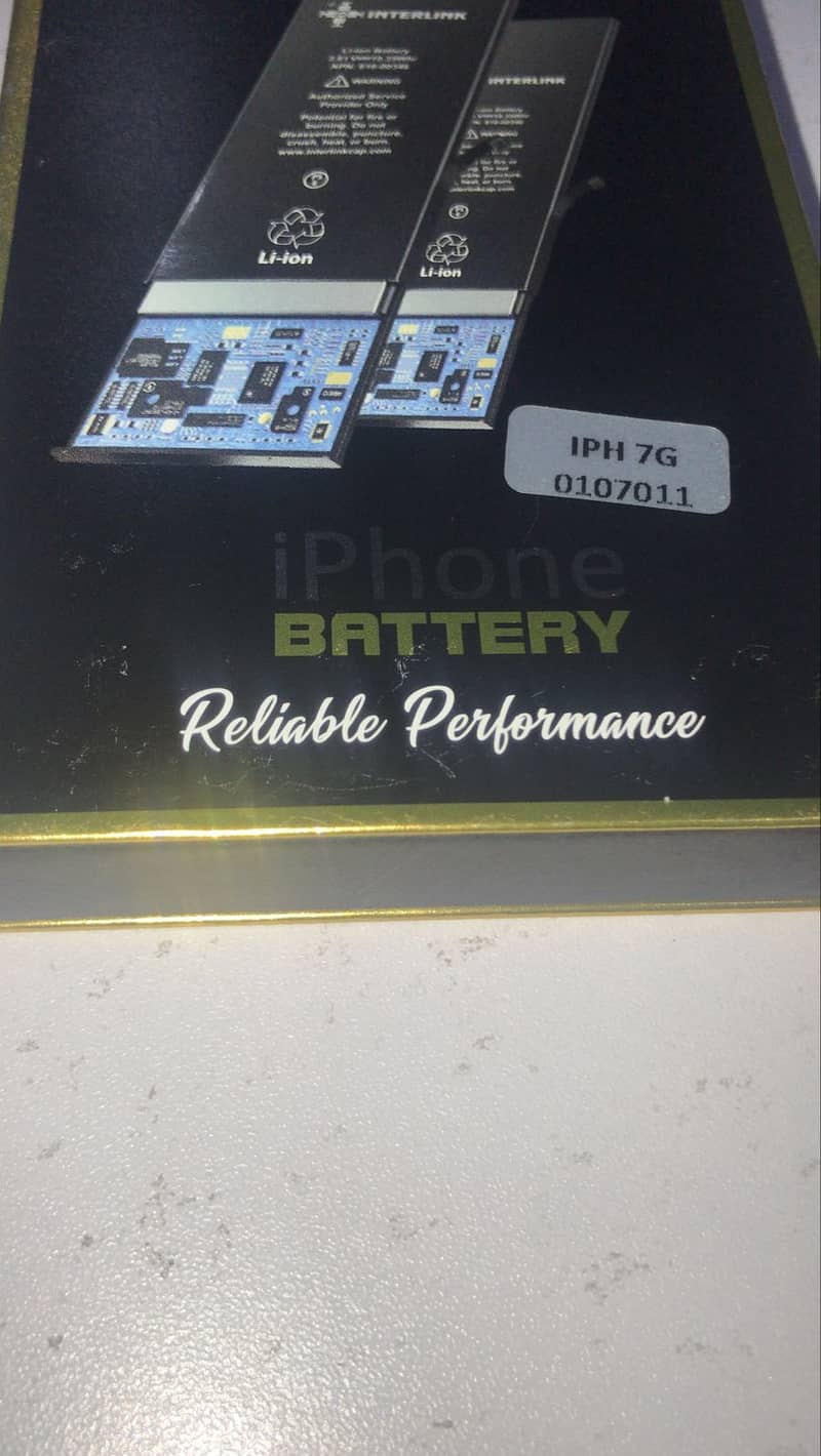 Battery Good Condition | Iphone 7 | Interlink 4