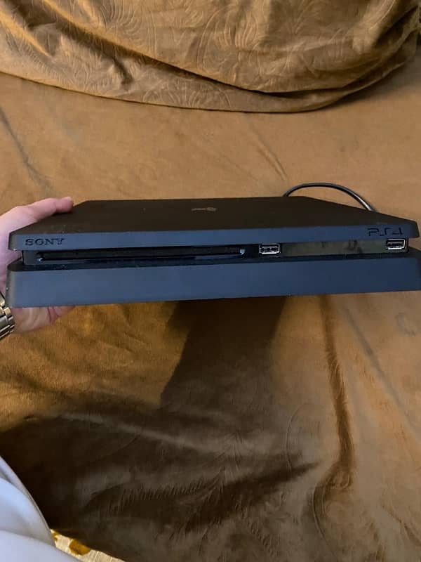 playstation slim 4 2