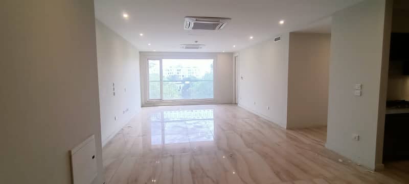 2164 Square Feet Flat In Beautiful Location Of Gulberg In Gulberg 1