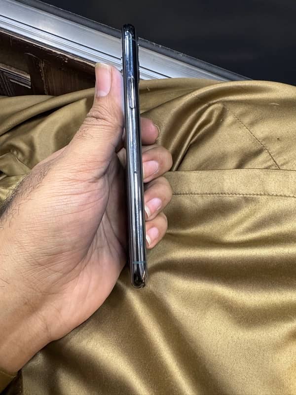 iPhone 11 Pro 256 gb non pta 2