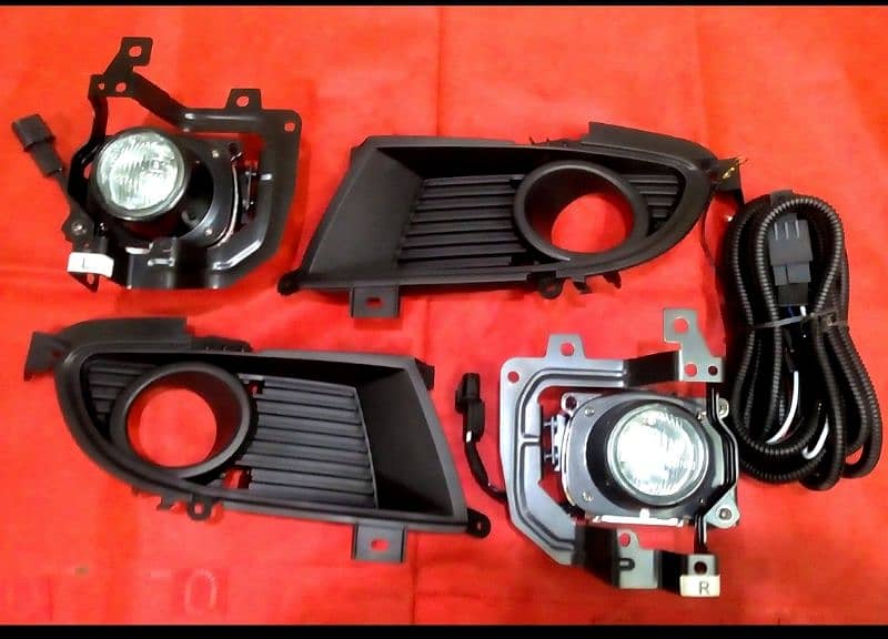 MITSUBISHI LANCER 2005 FOGLIGHTS SET NEW 0