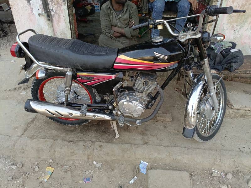 Honda 125 2010 model Karachi 1