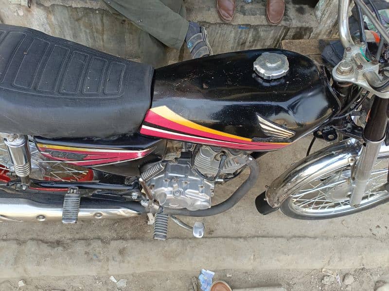 Honda 125 2010 model Karachi 5