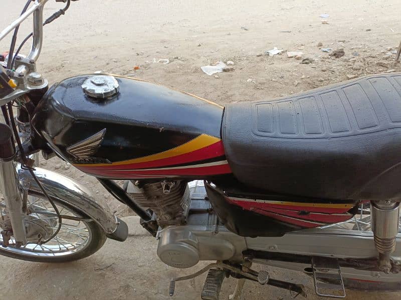 Honda 125 2010 model Karachi 7