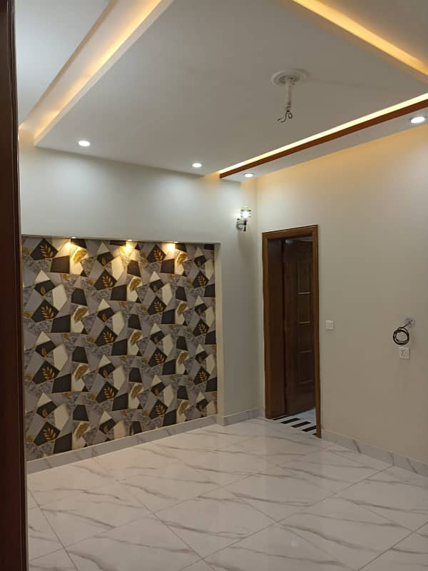 5 Marla Low Price Brand New House in EE / Overseas B Extension Block Bahria Town Lahore 9