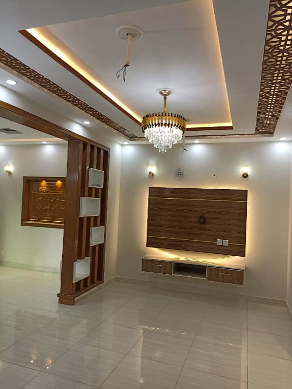 5 Marla Low Price Brand New House in EE / Overseas B Extension Block Bahria Town Lahore 13