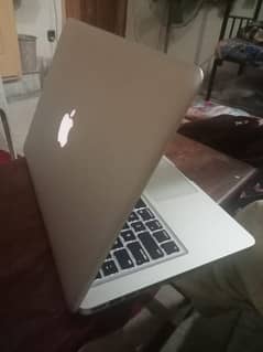 Macbook pro mid-2012