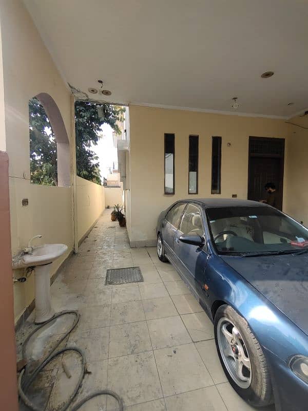 double storey corner house for rent available 4