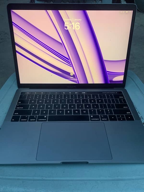 MACBook PRO 2019 10