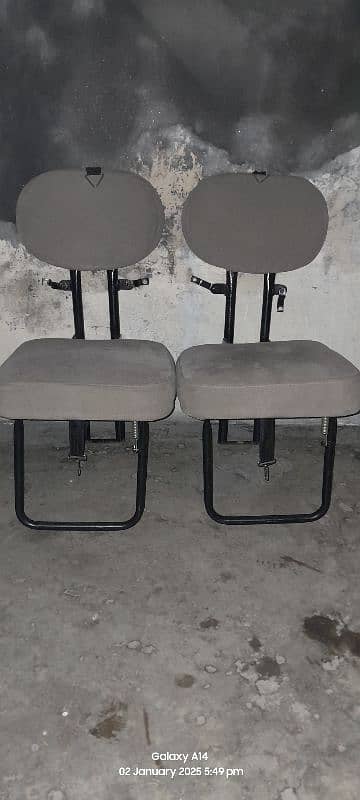 Seats for Suv, vans, pickup trucks, or revo guard seat. 3