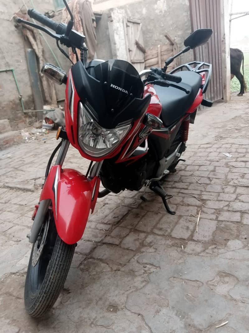 Honda CB150f 0