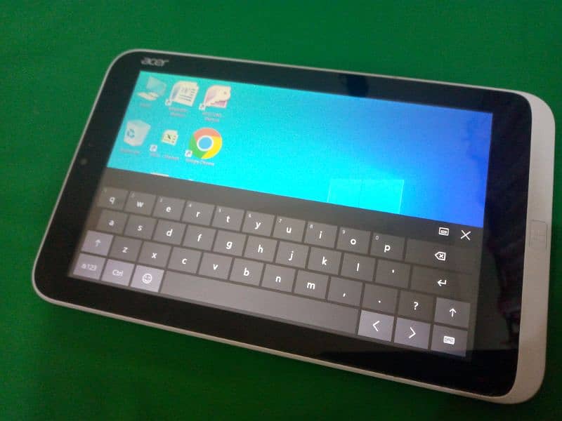 Sell Sell Sell Acer SSD64GB Win 10 Tablet 3