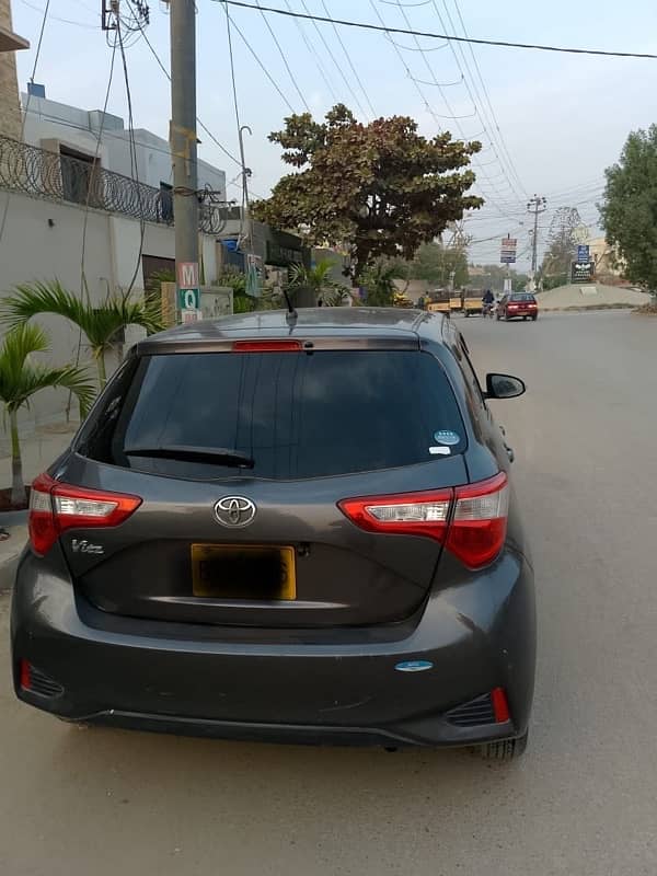 Toyota Vitz 2018 3