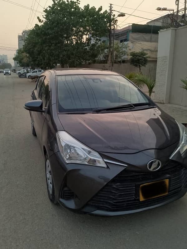 Toyota Vitz 2018 5