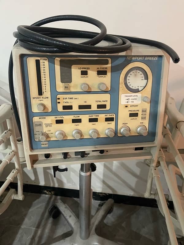 ICU Electric Bed, Ventilator, D-Feb, Patient Bed For Sale 10