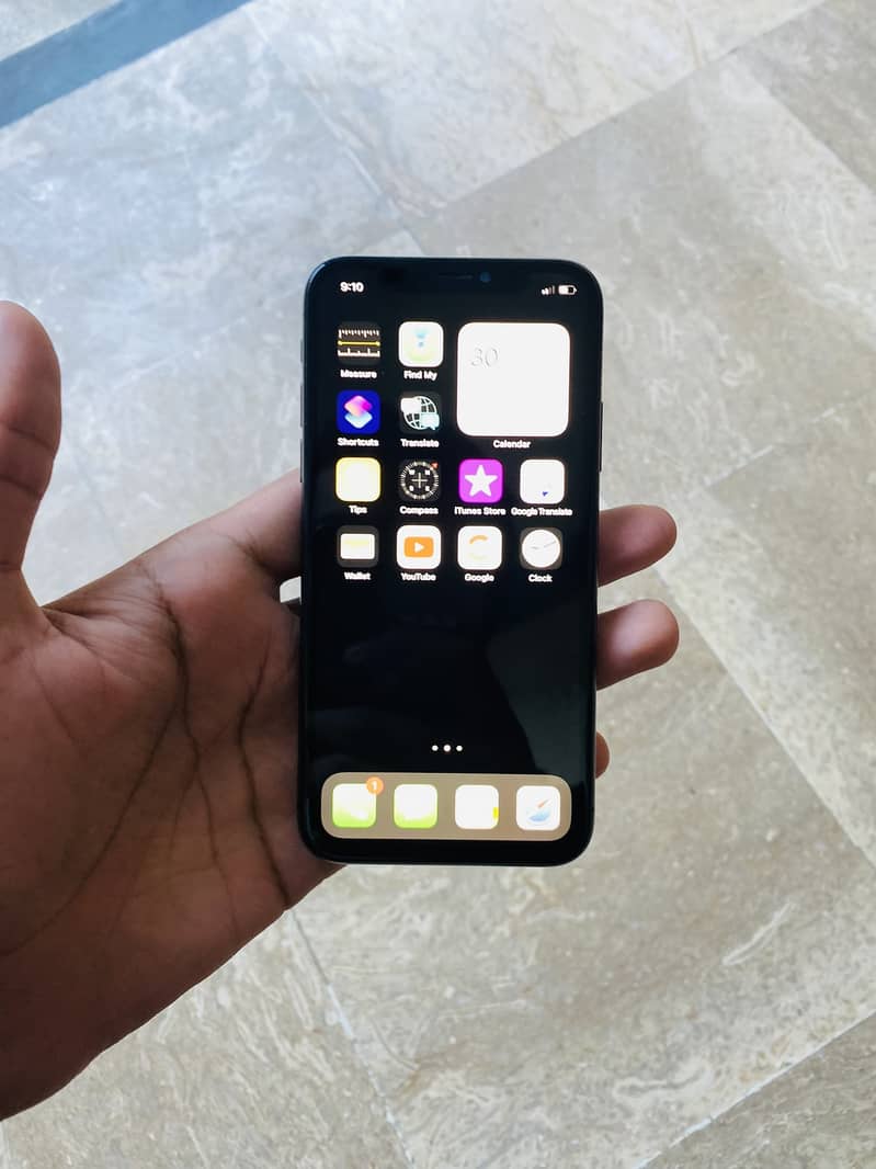 Apple iPhone X 2