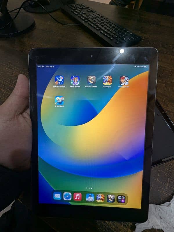 Apple iPad 5th Generation (128GB) 10