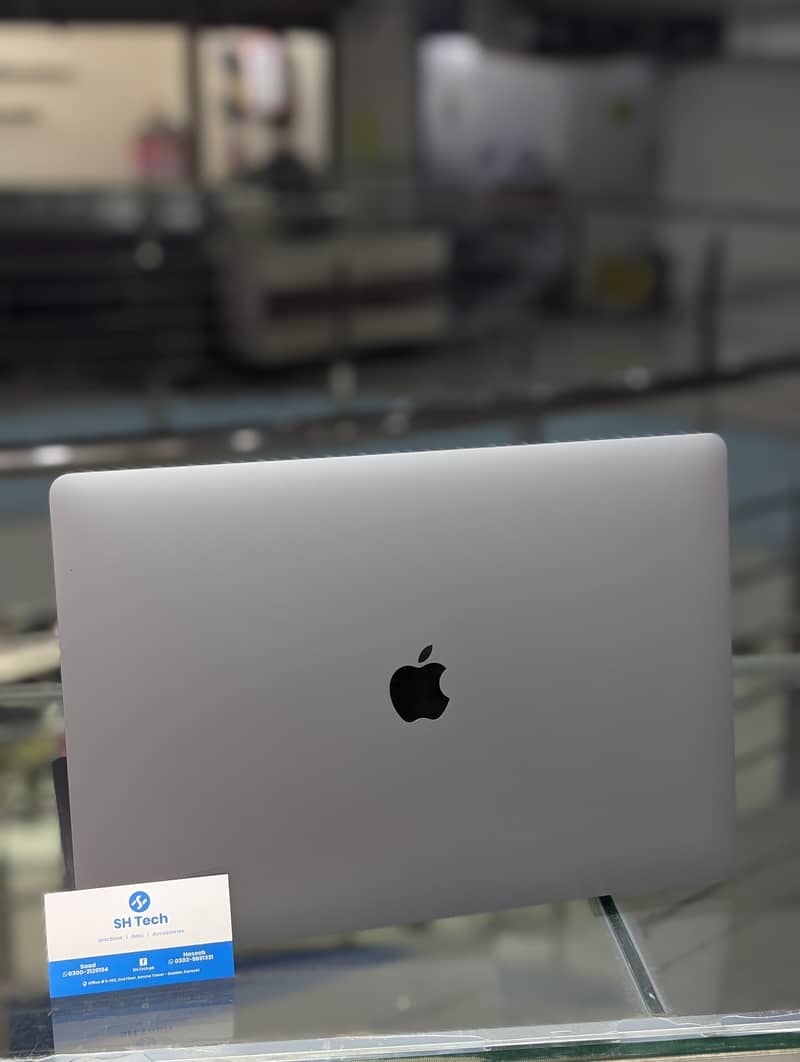 MacBook Pro 2019 0