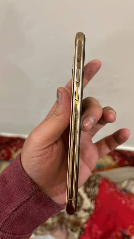 iphone 11 pro dual PTA 5