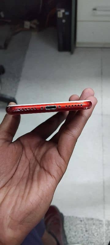 iphone 7 ( Product Red ) Special Edition 2