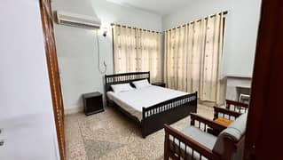 Fully Furnished Comfortable Room for rent in Islamabad.