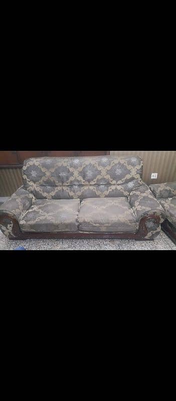 Chinese Sofa Urgent Sale Low Price 0303/4015715 0300/9472796 0