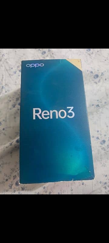 oppo Reno 8"128 use 3