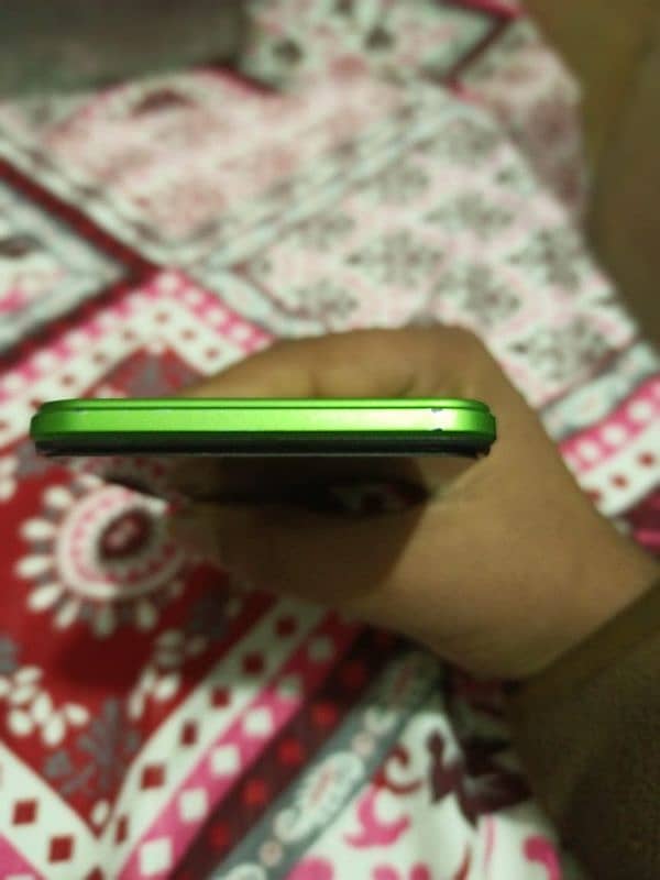 infinix hot 12 6 128 condition 10/10 4