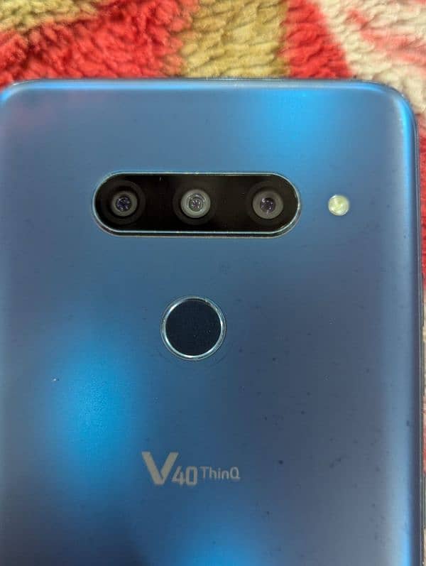 LG V40 ThinQ  6GB 64GB non pta 4