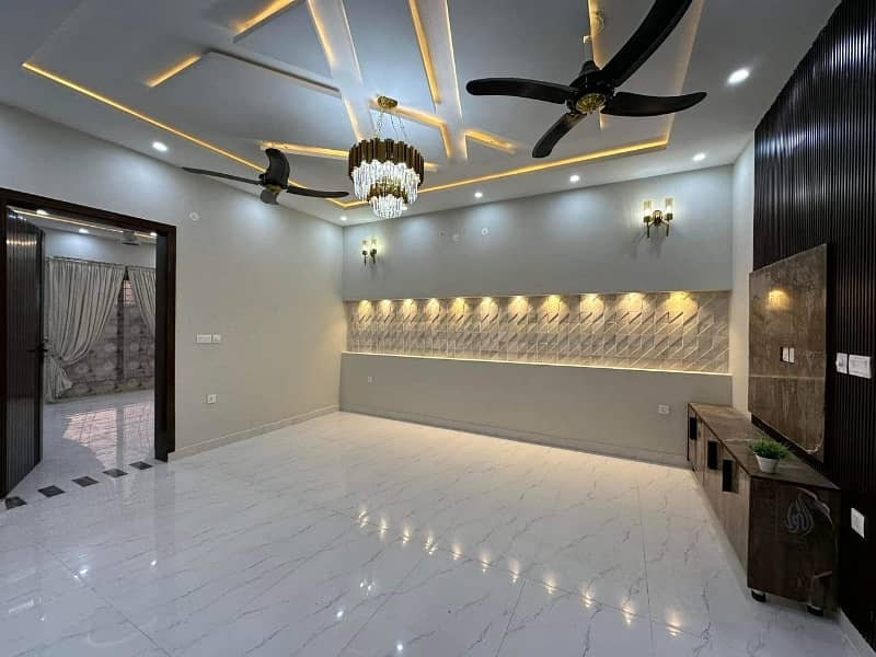 10 Marla Facing Park luxury Designer house for sale 18