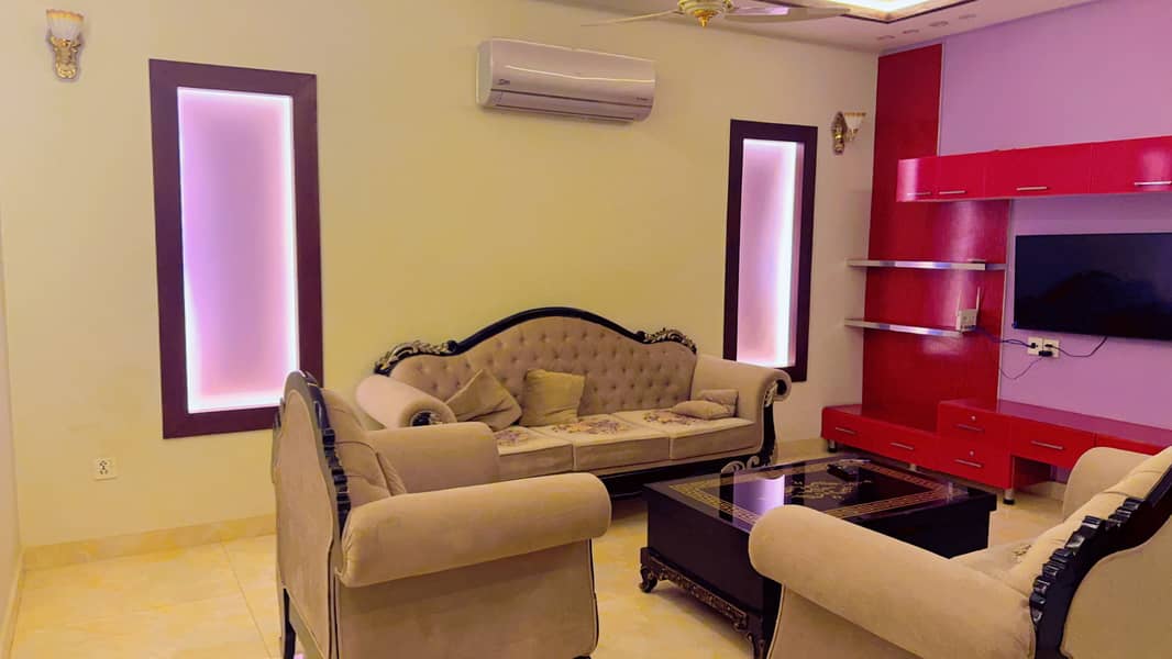 10 Marla Full Furnished Upper Portion Available For Rent in Bahria Town Lahore 5