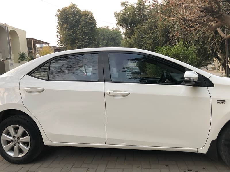 Toyota Corolla Altis 2016 7