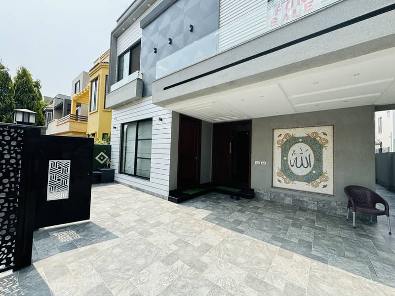 10 Marla Brand New House Available For Sale In Bahria Town Lahore 7