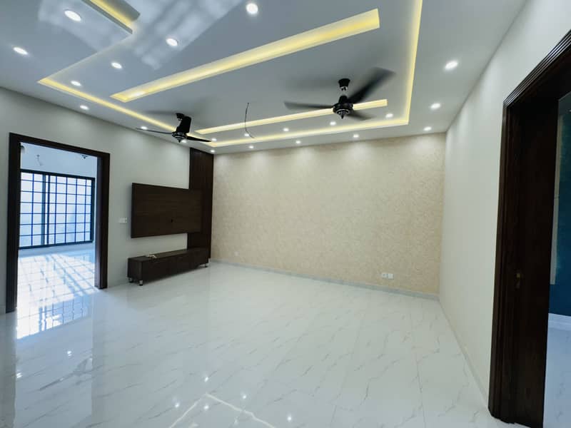 10 Marla Brand New House Available For Sale In Bahria Town Lahore 6