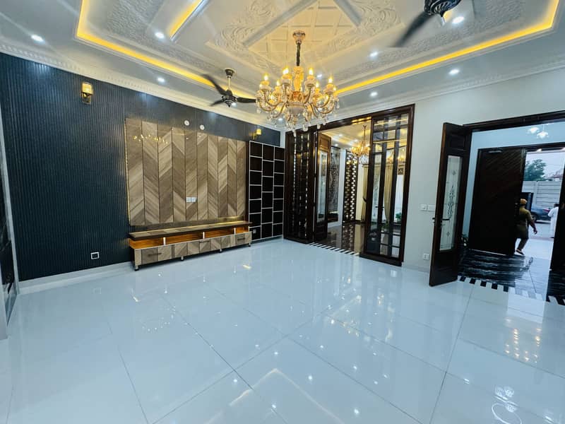 10 Marla Brand New House Available For Sale In Bahria Town Lahore 7