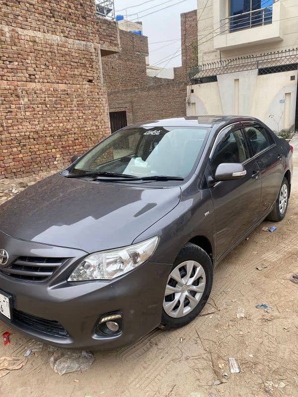 Toyota Corolla GLI 2011 12