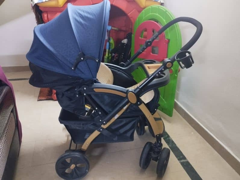 2 prams for sale 3